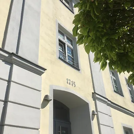 Klosterberghaus - Kontaktloser Check-in Apartment Elchingen