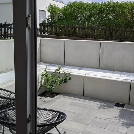 Apartamento Klosterberghaus - Kontaktloser Check-in Elchingen